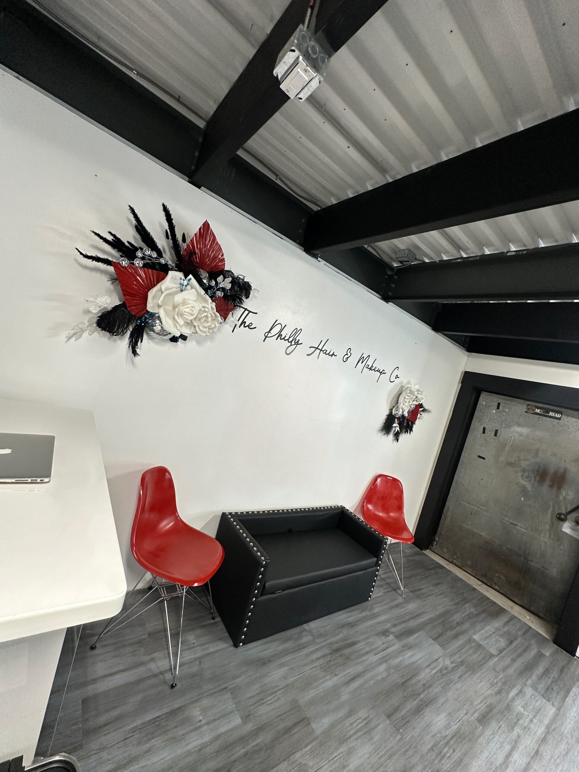 Facetune_30-05-2025-21-30-09